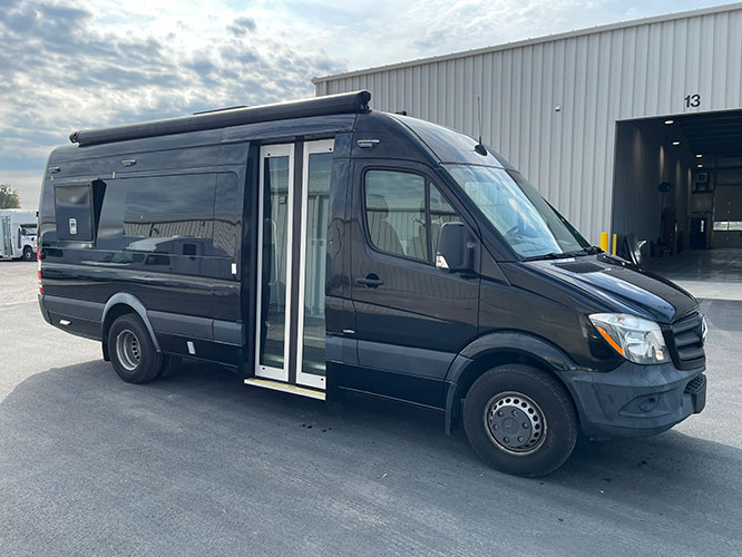 2016 Mobile Medical Clinic Unit Picture
