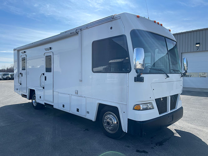 2006 Mobile Specialty Clinic Picture